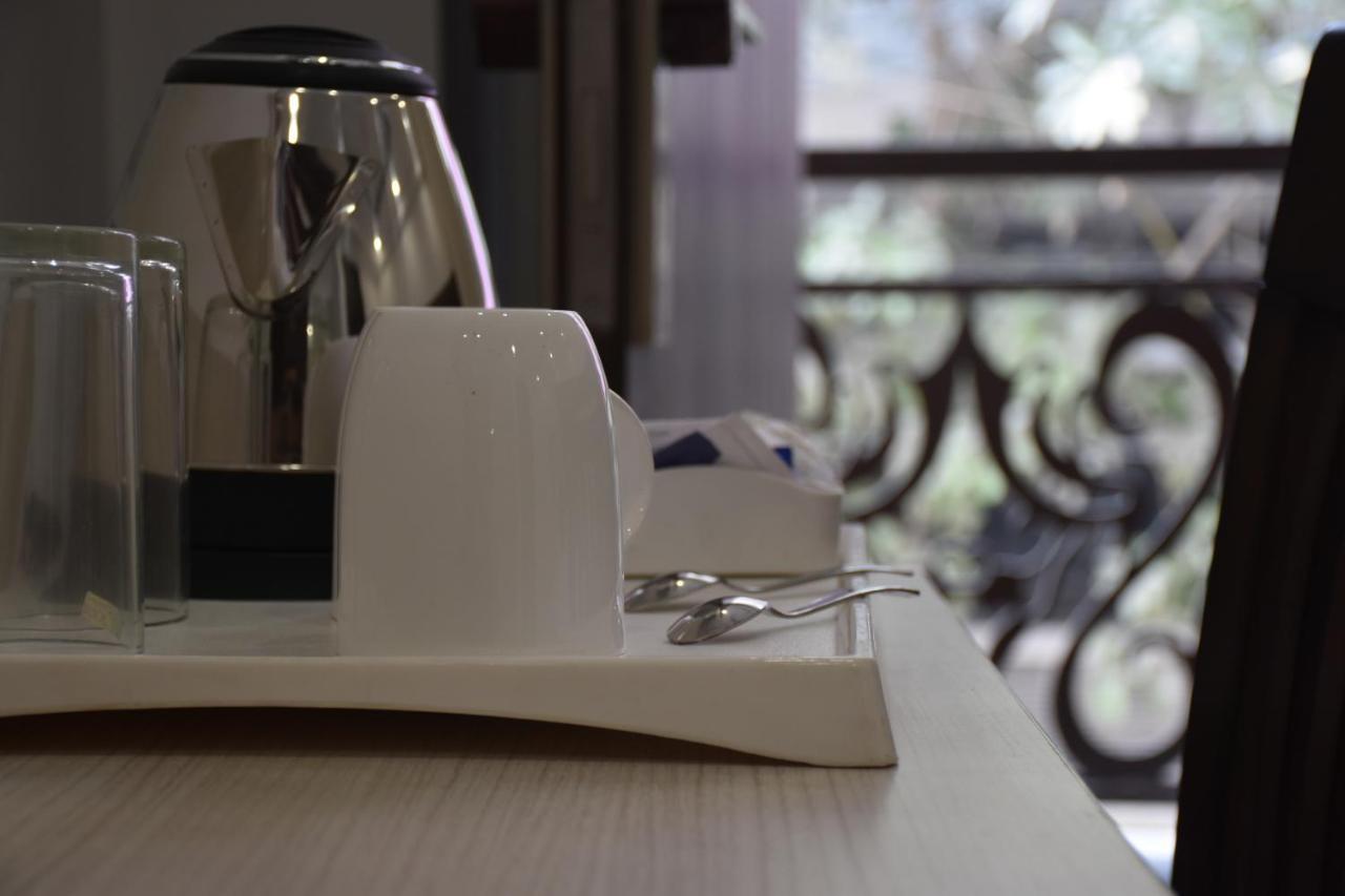 Lemon Green Residency - Hotel And Serviced Apartments Új-Delhi Kültér fotó