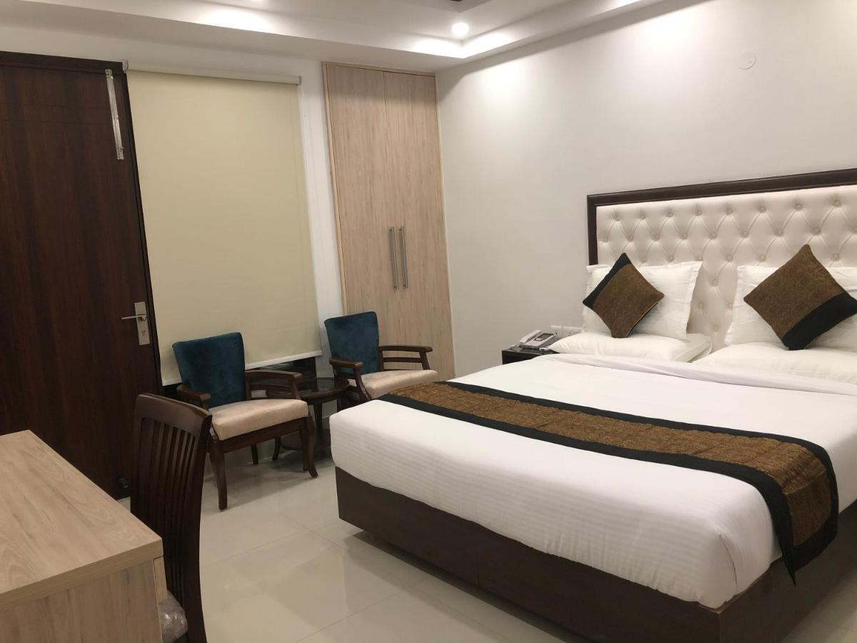 Lemon Green Residency - Hotel And Serviced Apartments Új-Delhi Kültér fotó